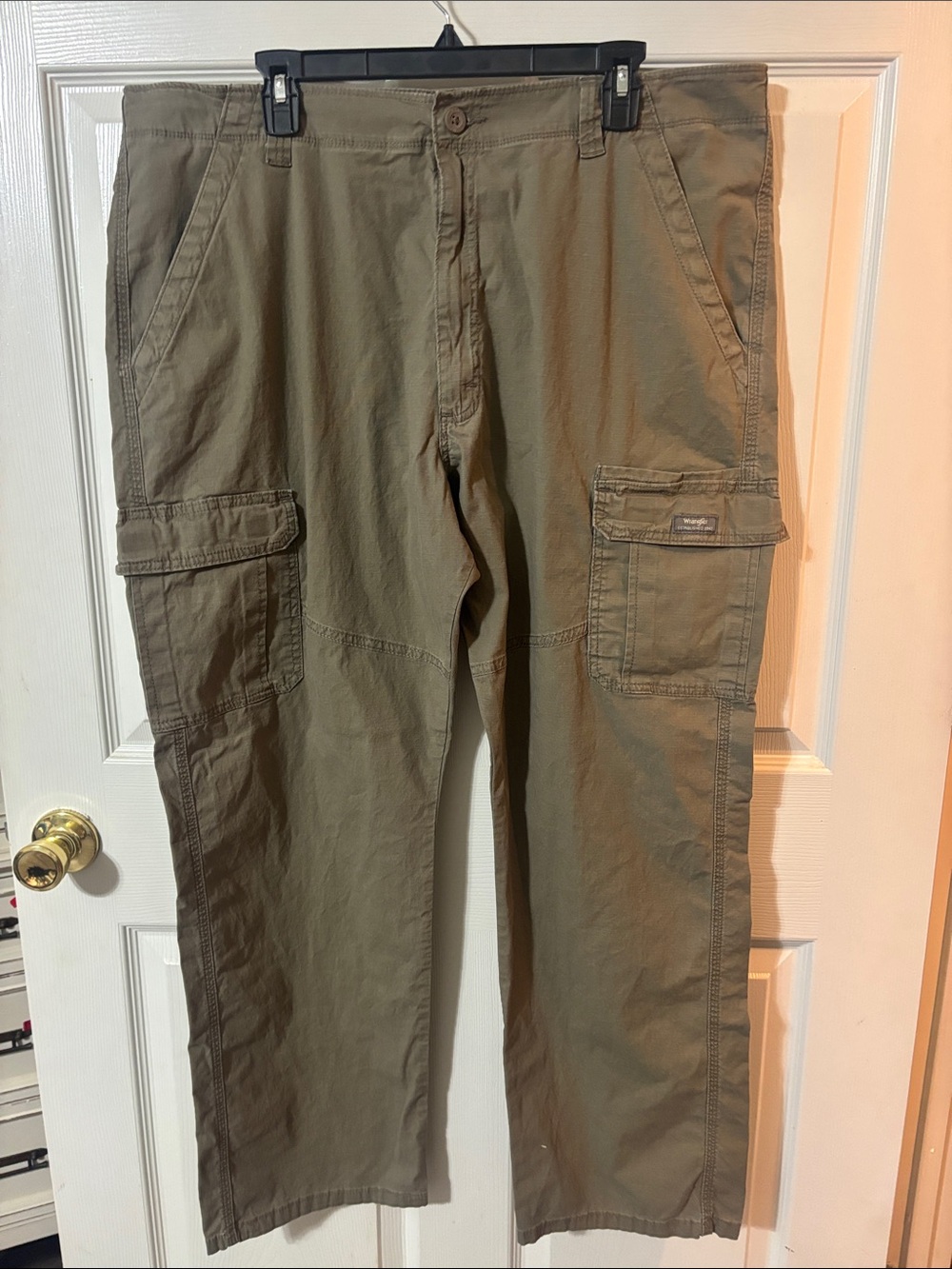 Wrangler Men's Cargo Pants - Dark Tan
